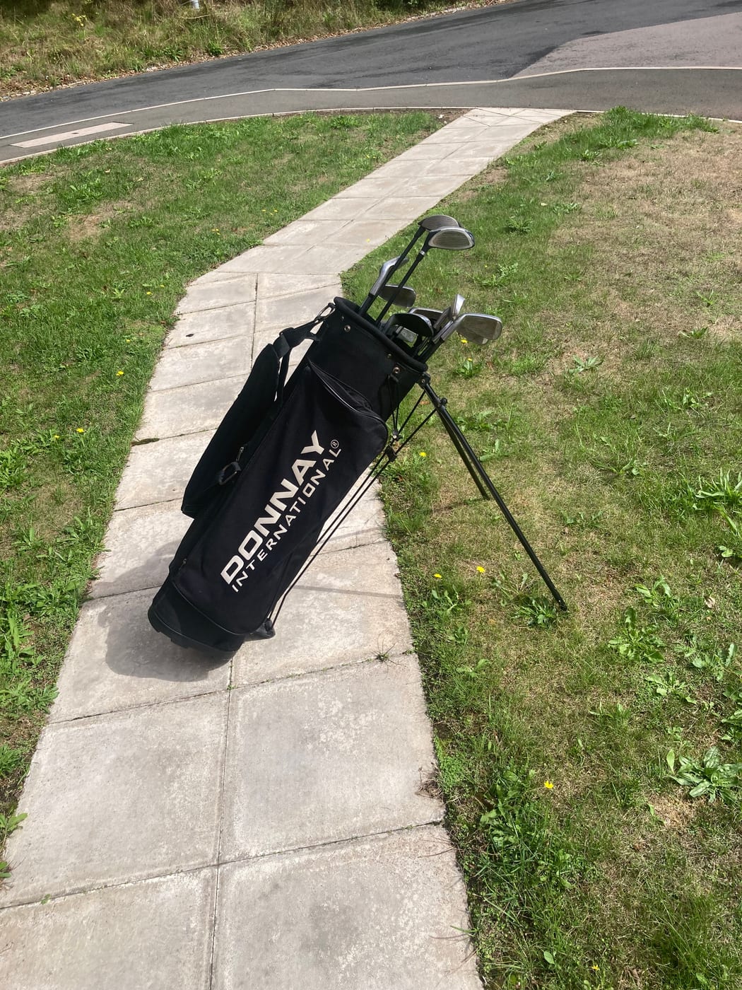 Golf carry bag