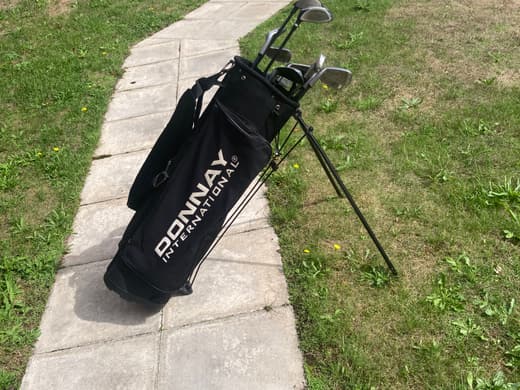 Golf carry bag